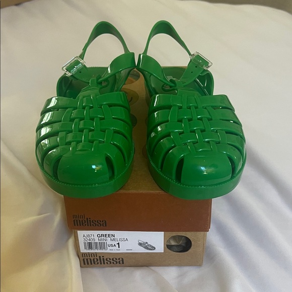 Mini Melissa Vibrant Green Kids Sandals - Picture 1 of 4